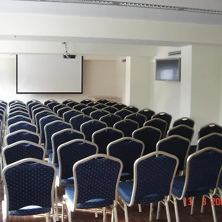 Via Appia Отель Рашин